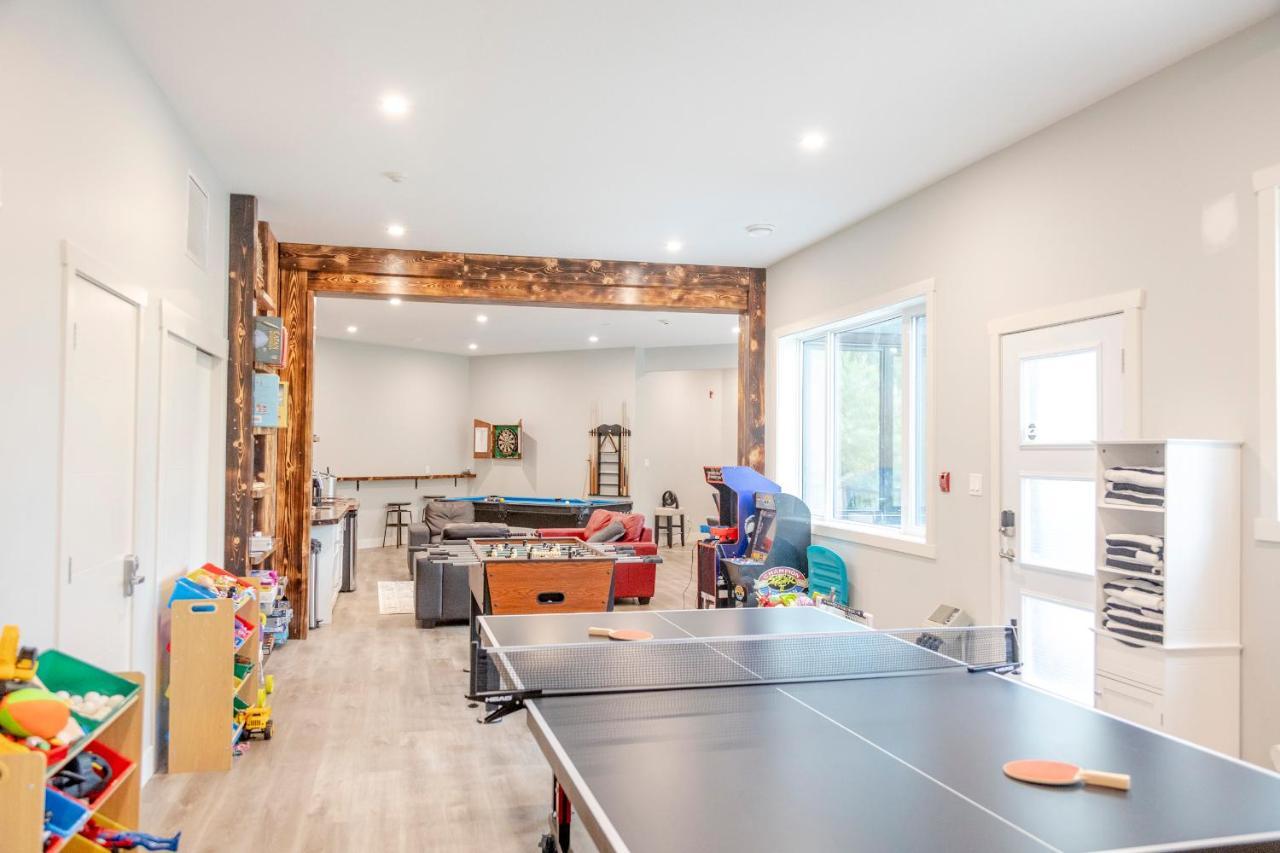 Ski In Ski Out With Huge Game Room And Hot Tub فيرني المظهر الخارجي الصورة